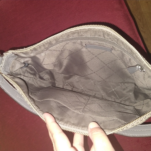 Michael kors purse - Picture 1 of 5